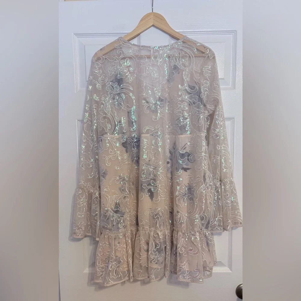 Free People Falling Flowers Frock Sequin Shift Bell Sleeve Boho Mini Dress M